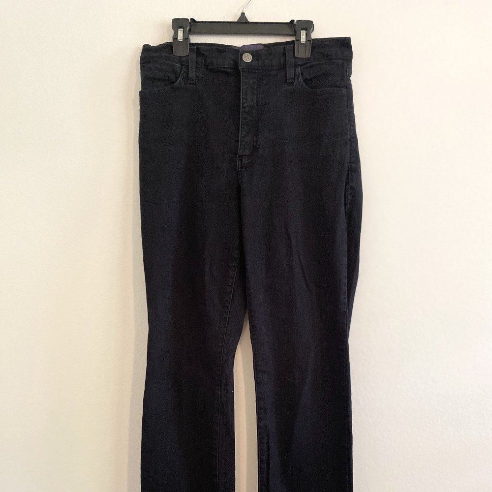 NYDJ Straight Leg Jean Size 8 Black Stretch Jeweled Pockets Lift Tuck Technology